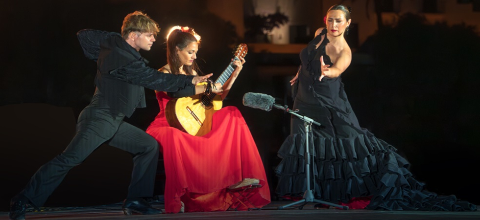 Un omaggio alla Spagna musicale: la chitarrista Anabel Montesinos e il violinista Linus Roth con i ballerini Rocío Osuna e